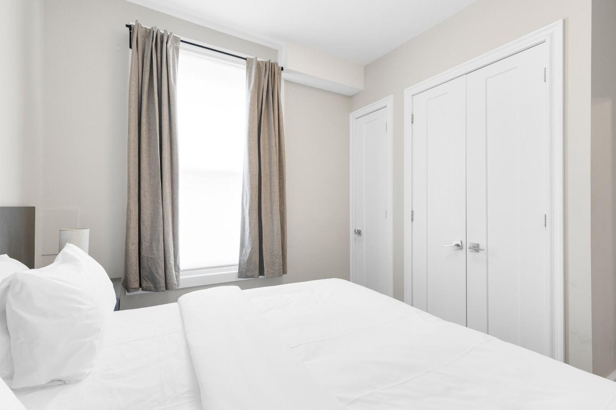 The Parc Mile End Apartment *